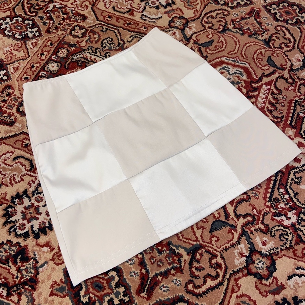 Ent Entrancy Mini Skirt In Tan Checkered